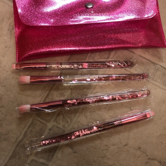 Makeup bundle - Picture 8 of 8